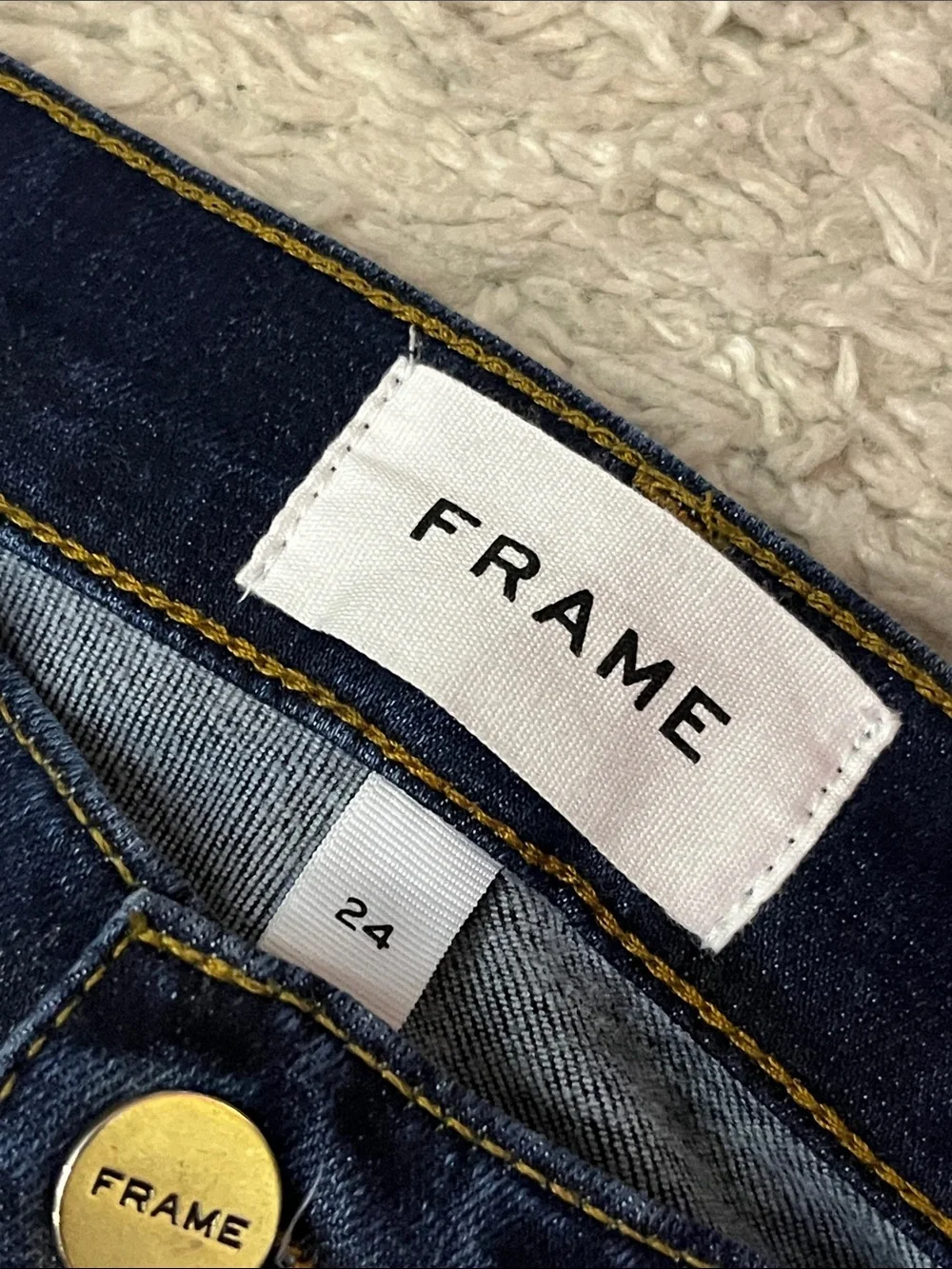 FRAME Le Garçon Jeans Size 24 Dark Wash Distressed Mid Rise Boyfriend Straight